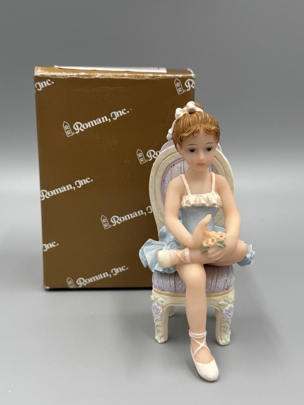 Vintage 2002 Sitting Ballerina Figurine Precious Ballerina Collection Roman Inc.